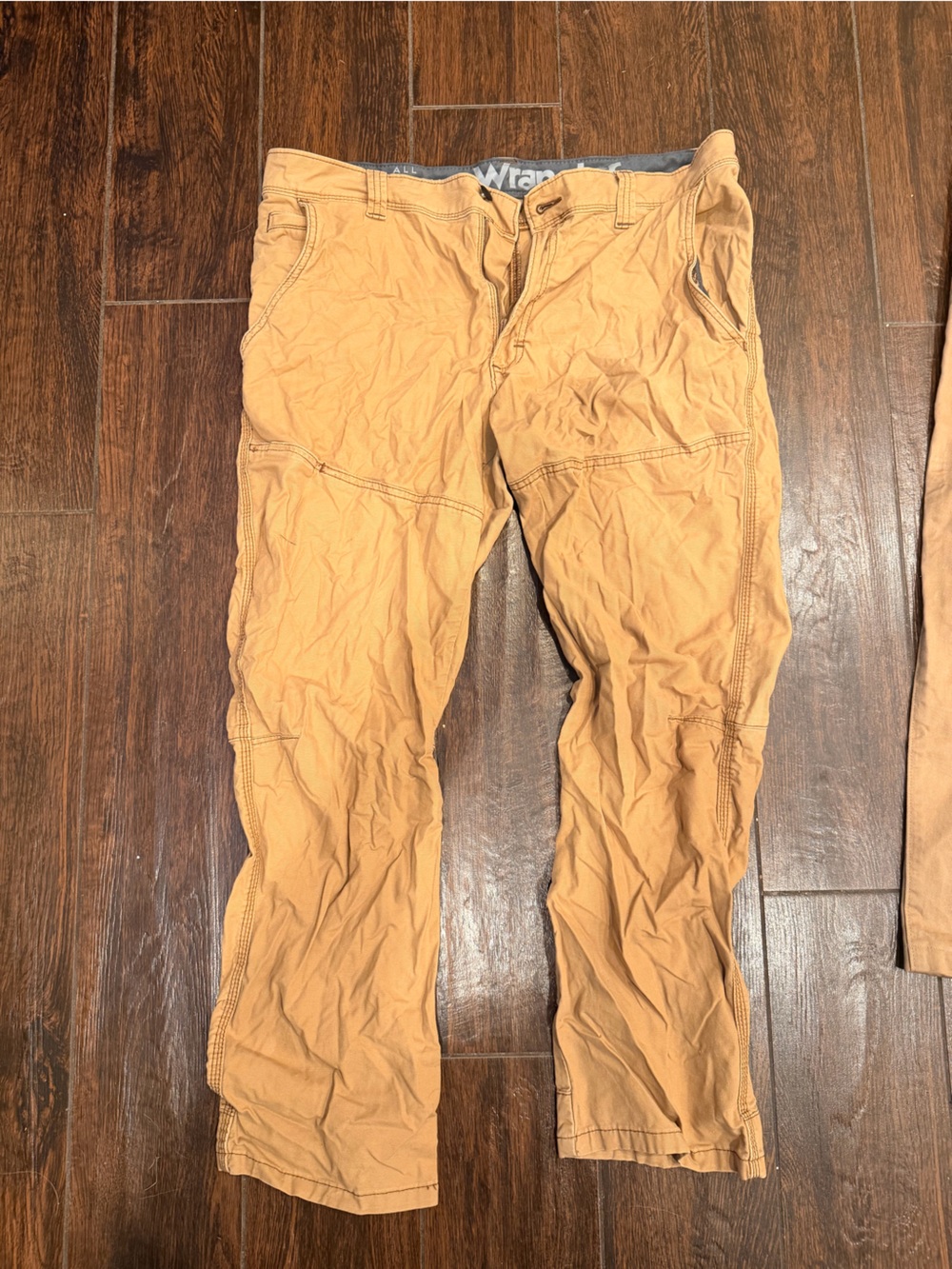 Wrangler ATG All Terrain Gear Cargo Pants | Beige/Tan